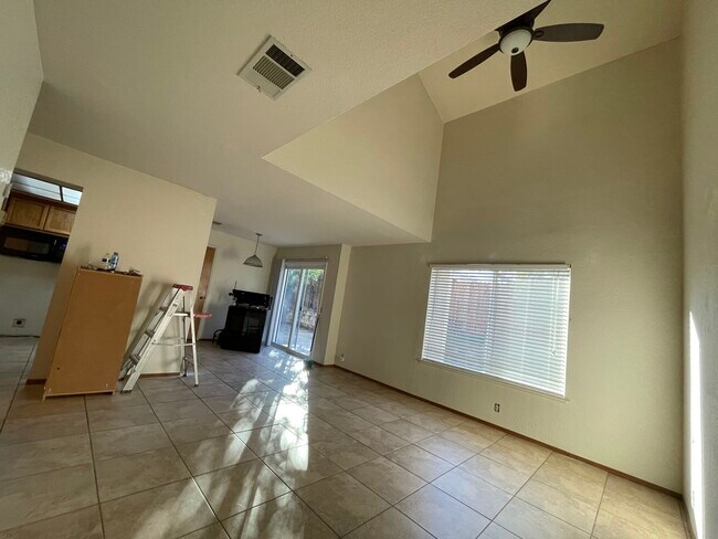 Photo - 6102 Beech Ave