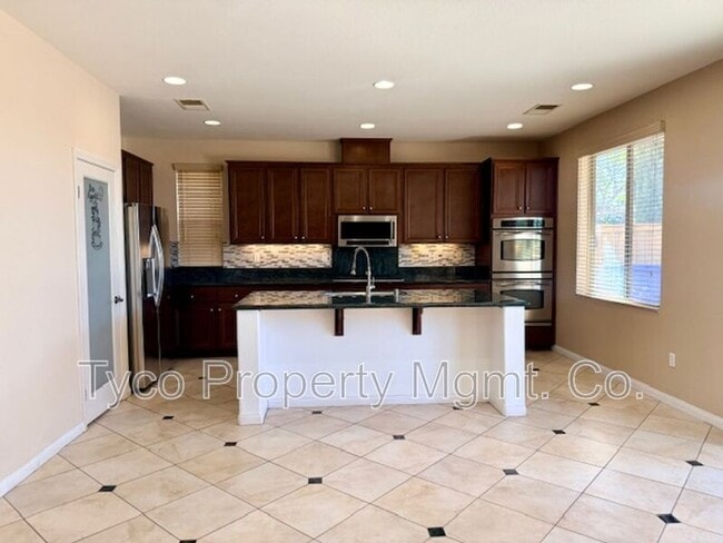 Photo - 5215 Sandbar Cove Way