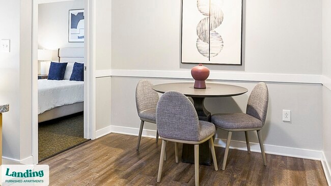 Photo - 335 W 9th St Unidad 331.1403800