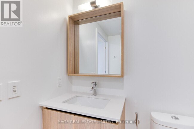 Photo - 35 Parliament St Unit 2812