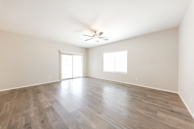 Photo - 13275 N Primrose St