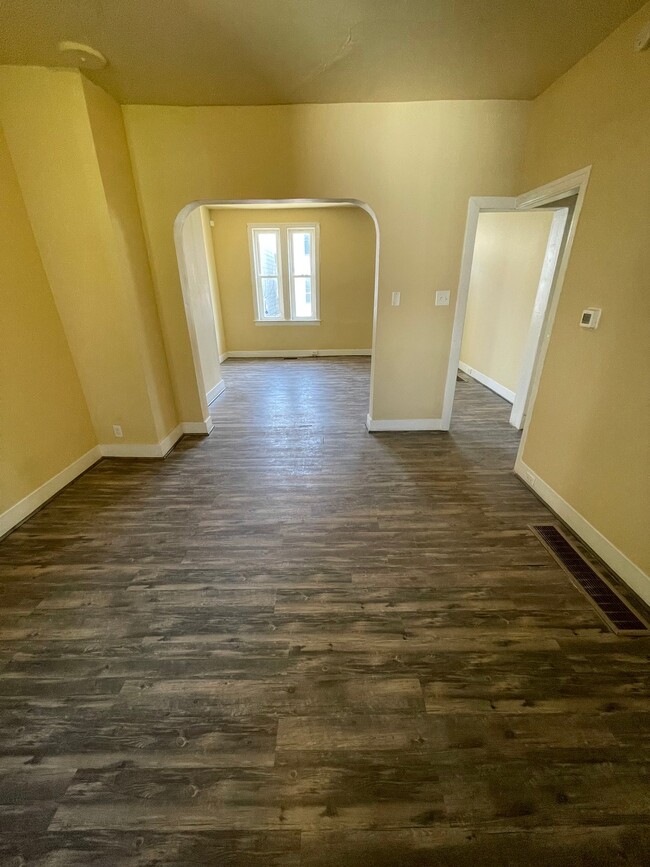 Photo - 289 Union St