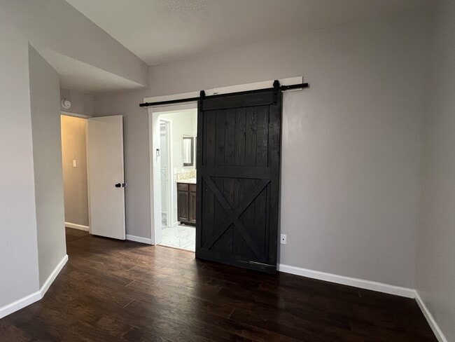 Photo - 3901 Starwood Ln
