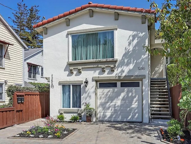 Building Photo - EBN T 1256 Unit 1256