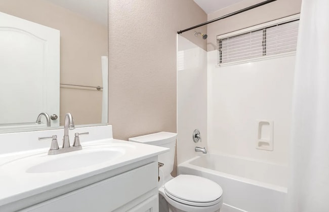 Photo - 21622 Backus Dr