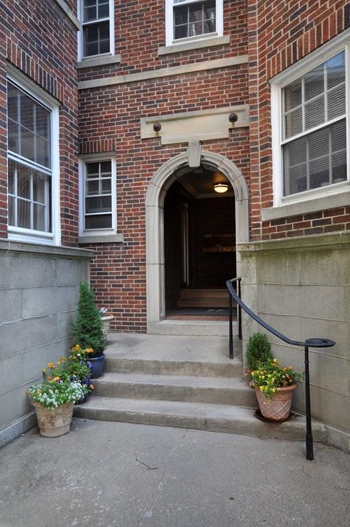Photo - 77 Martin St Unit a