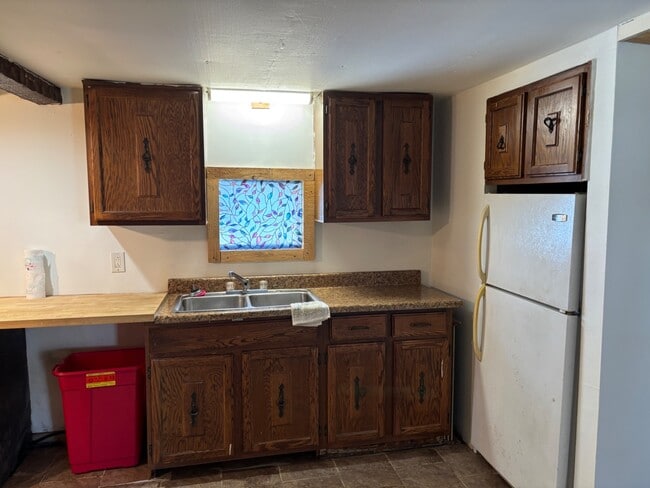 Photo - 631 Lehigh Ln