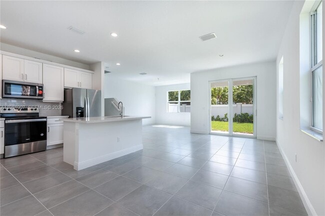 Photo - 542 Parsons Wy Unit 0