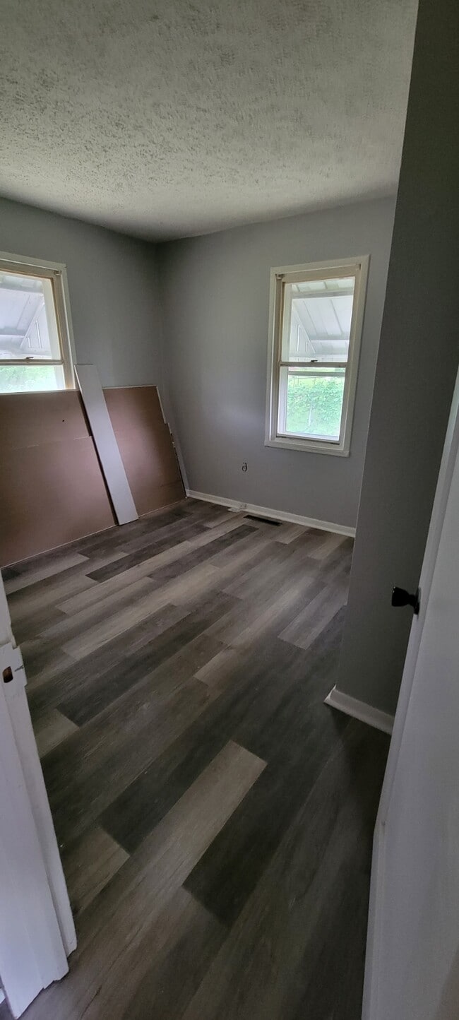 Photo - 1828 Clinton St