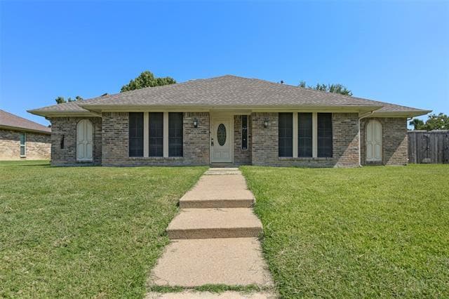 Building Photo - 1017 Clinton Dr