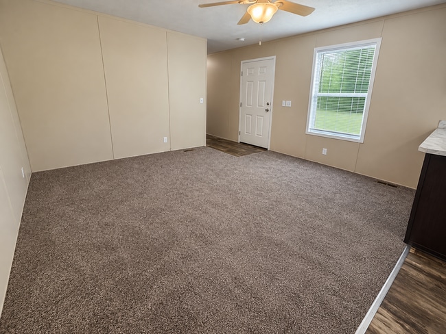 38052 Johannes Dr