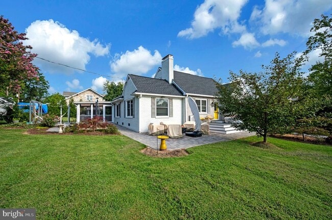 1001 Clearview Ave