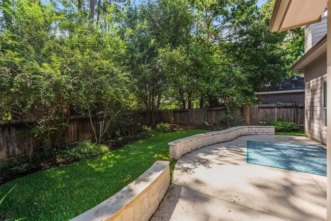 7 Ebony Oaks Pl