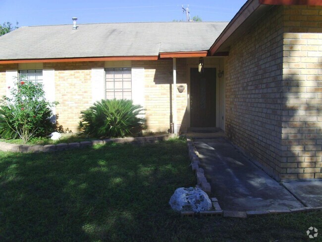 Building Photo - 2107 Crested Walk Dr Rental