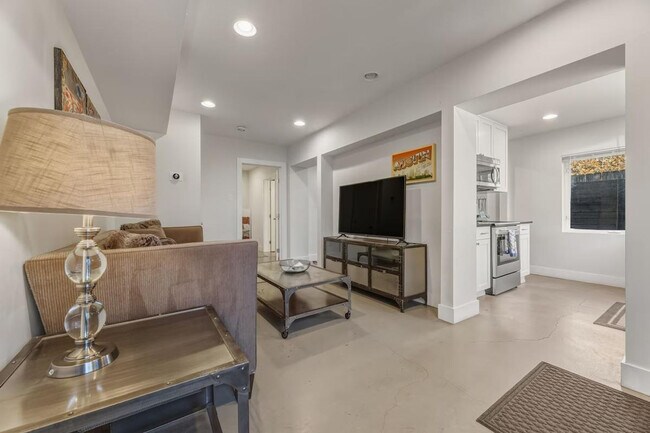 Photo - 512 Bouldin Ave Unit SI ID1492688P