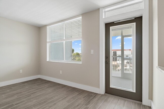 108 Paradise Harbour Blvd Unit 314