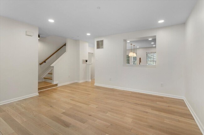 Photo - 6105 Starburn Path