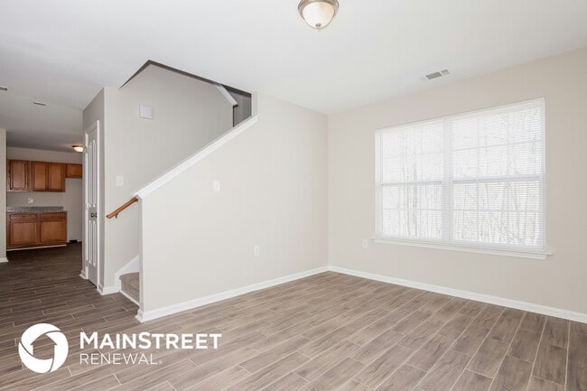 Photo - 8529 Emerald Fern Way