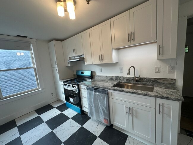 Building Photo - 1089 Colquitt Ave NE Unit 4