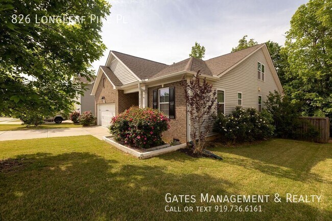 Photo - 826 Longleaf Pine Pl