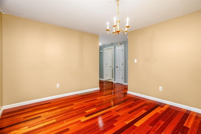 Photo - 15 N Intervale St