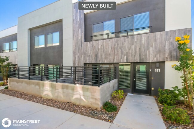 Photo - 1119 S Stapley Dr Townhome