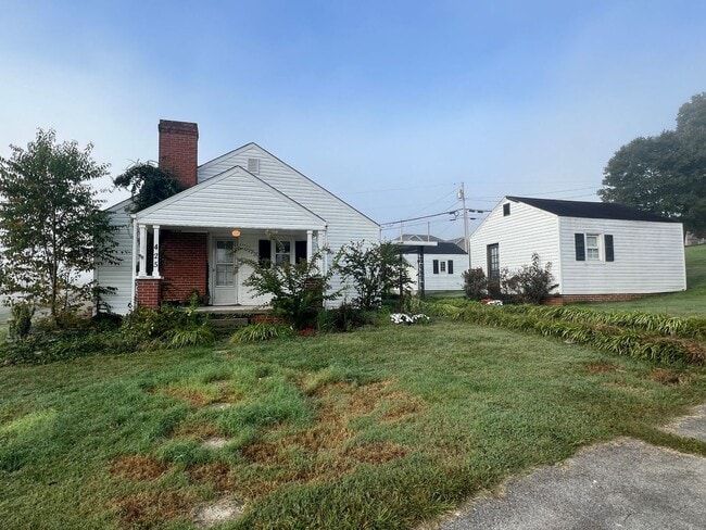 Photo - Spacious 4 bedroom 2.5 bath home