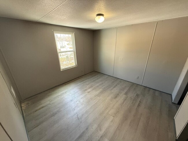 Photo - 719 Barren Hollow Rd