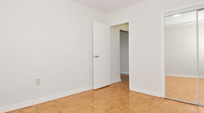 Photo - Mount Pleasant Tower Unit 00604