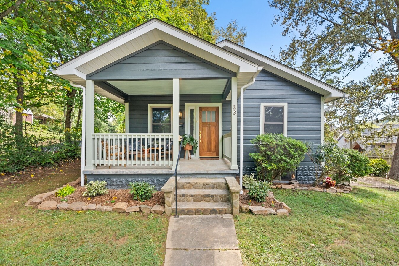 Photo - 19 Irving St