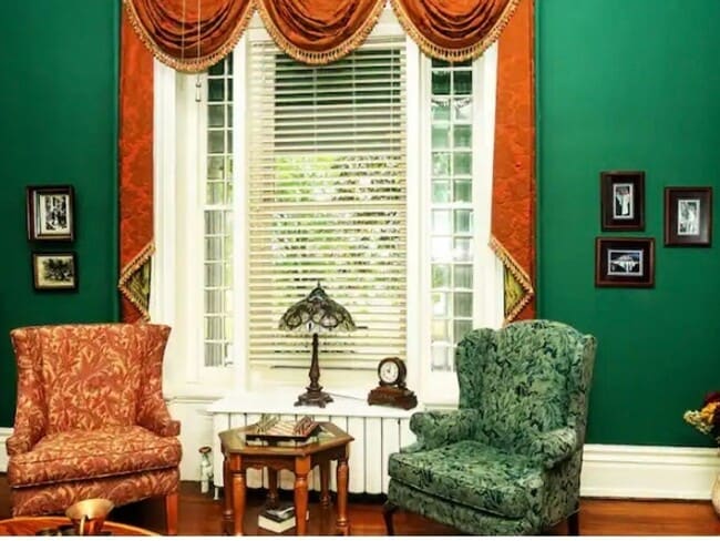 Photo - 204 S Market St