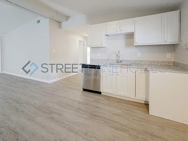 Photo - 8314 Sagewood Ln