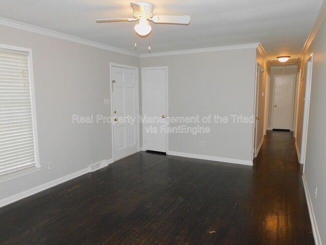 Photo - 3005 Stratford Dr