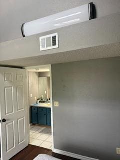 Photo - 27 Fall Creek Dr