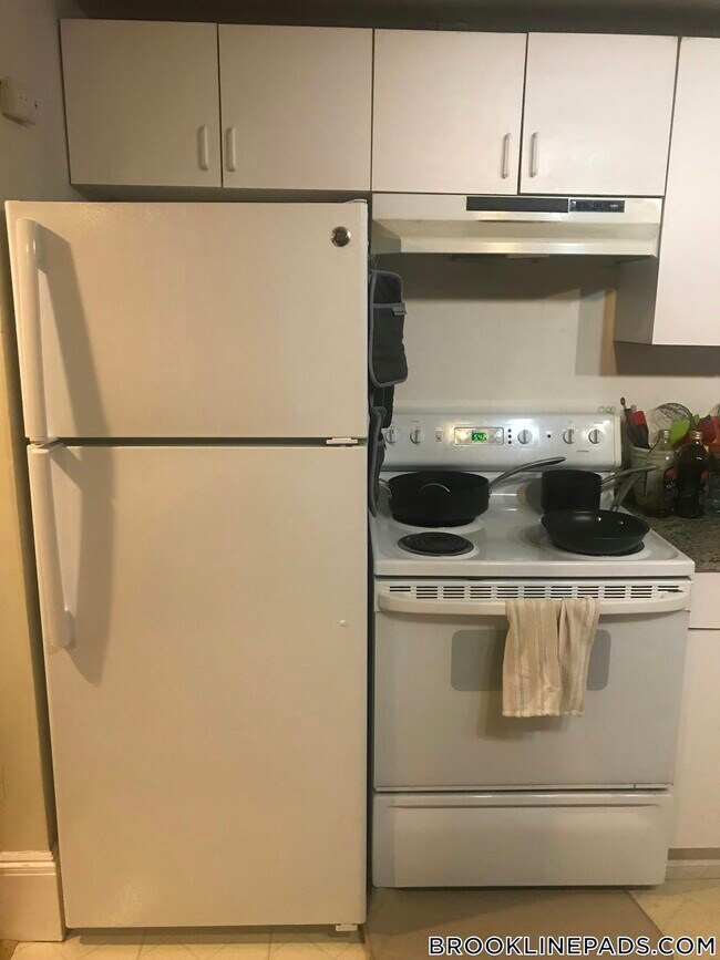 Photo - 208 Winthrop Rd Unit B2