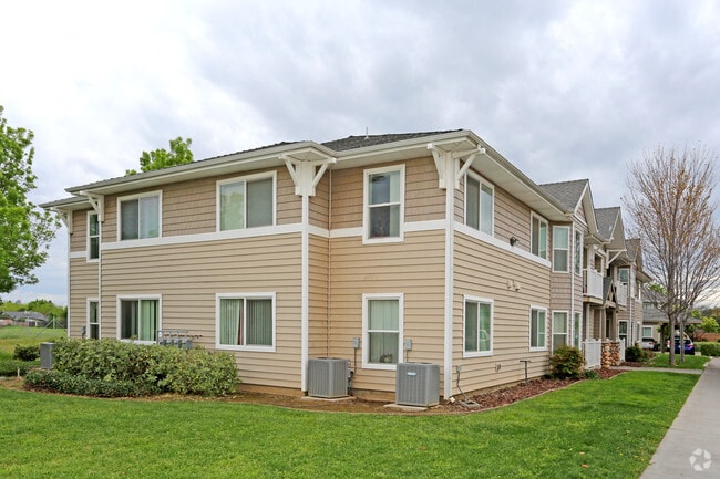 Salado Orchards Apartments - Salado Orchards Apartments