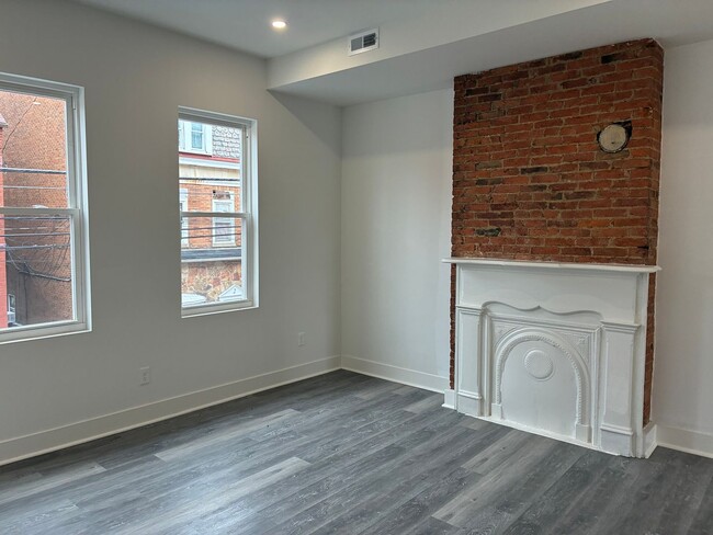 Photo - 1539 Lowrie St Unit 2