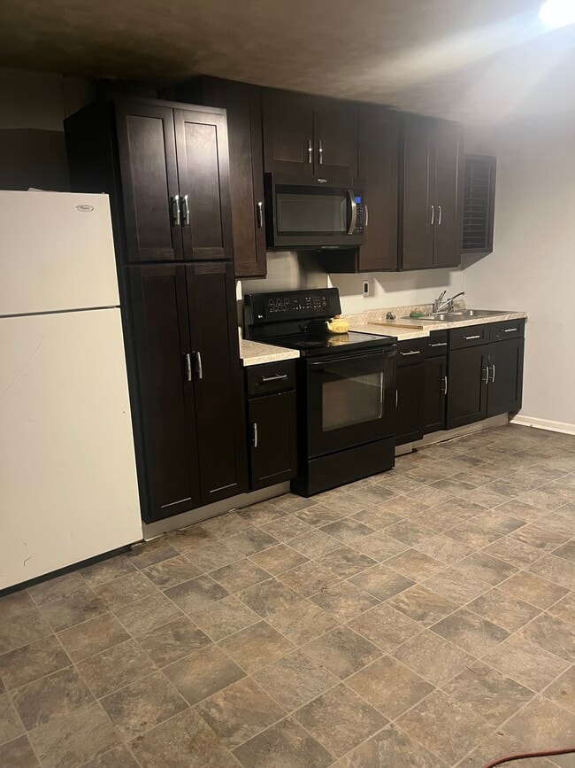 Photo - 2130 E Prairie Ave Unit 2130 E. Prairie