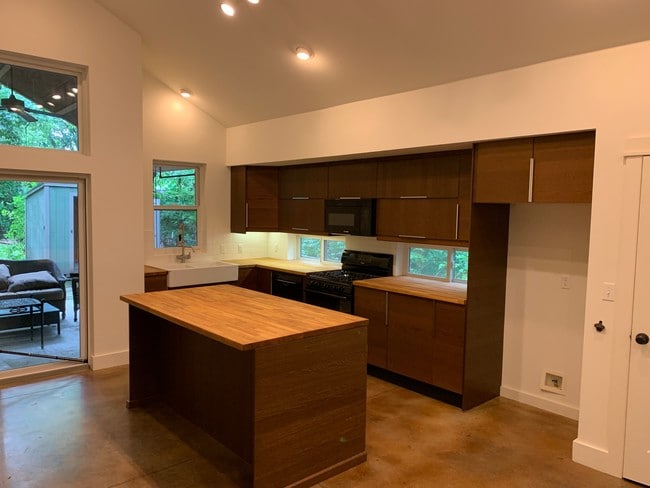 Photo - 420 S Church Ave