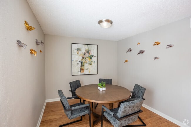 2BR, 1.5BA - Parthenon - 1310SF - Dining Room