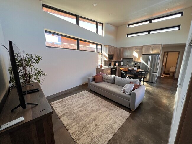 Photo - 486 Red River Loop