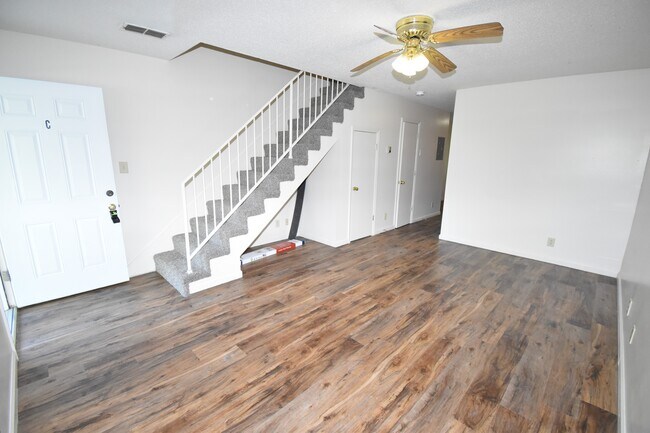 Photo - 248 Forbes Ave