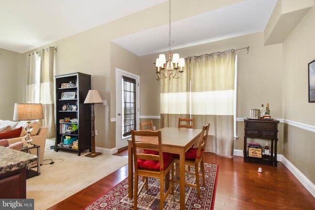 Photo - 709 Stag Ct