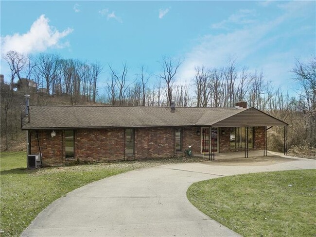 Building Photo - 6445 Union Ave