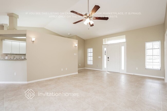 Photo - 23156 Hillsdale Ave