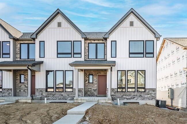 Photo - 30 Pheasant Ln