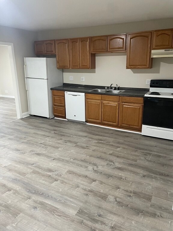 Building Photo - 5 Oliver St Unit 1