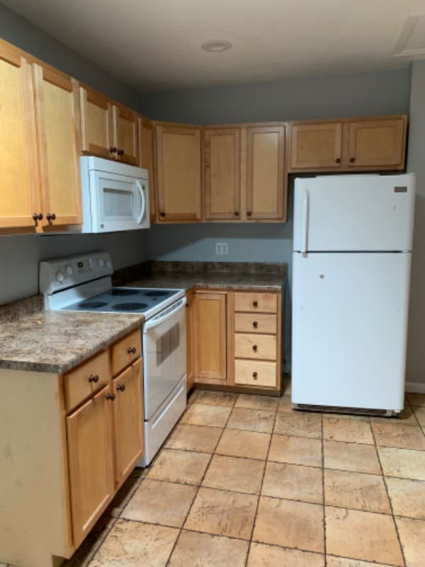 Photo - 627 Elati St