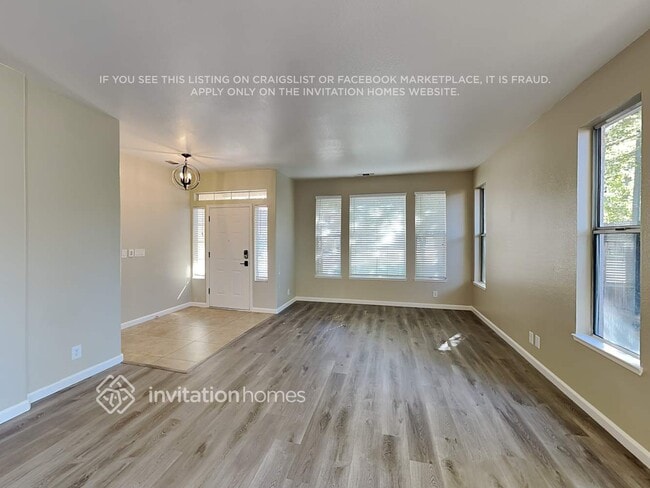 Photo - 869 Lariat Loop