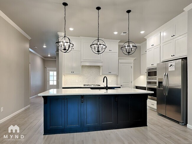 Photo - 5400 Riverrun Ct